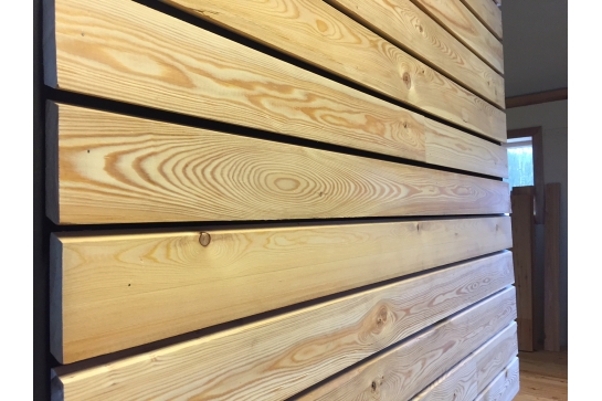 Bardage bois Mélèze de Sibérie claire-voie ajouré carré raboté 4 faces ...