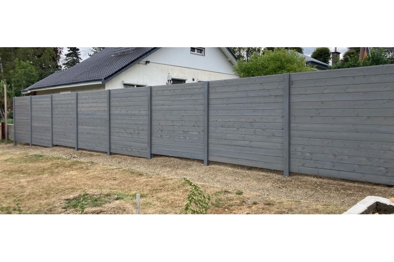 FR 20 planches pour clôtures 120x9x2 cm en bois mélèze de Sibérie de classe 3