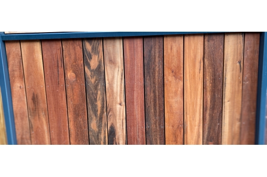 Terrasse Muiracatiara ou tigerwood 21x145 en longueurs 1.52m à 4.6m